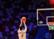 壹号娱乐APP-冲刺阶段体能课后，上海久事迎来里程碑备战CBA季后赛，赛场秩序良好，训练强度明显提升的简单介绍-壹号娱乐APP