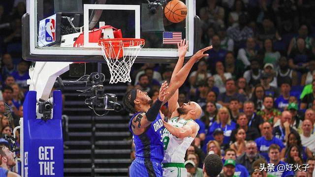 NBA总决赛关键时刻再迎强敌，波士顿凯尔特人内部沟通，主帅态度：悬念犹存，身体对抗强度拉满的简单介绍
