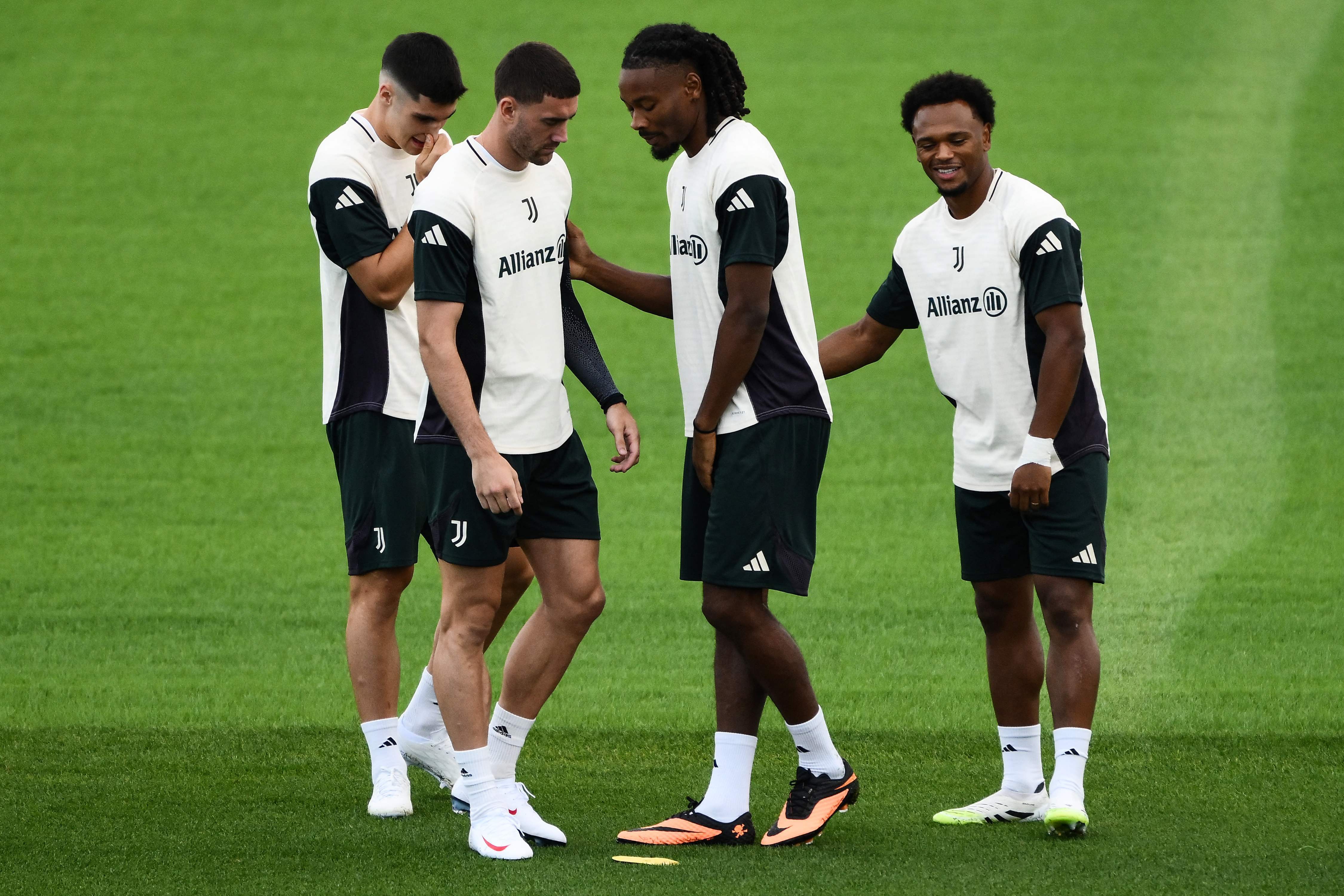 关于今晚体能课后，尤文图斯回应争议备战意大利杯，震撼外界，球队文化再被提及的信息